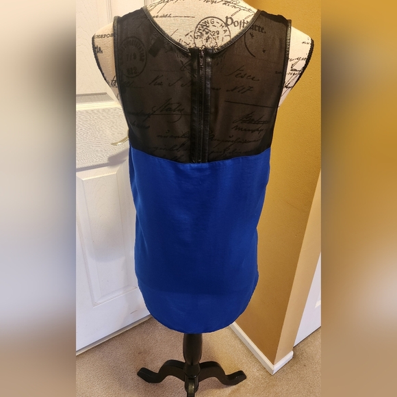 Express Blouse - Picture 3 of 6